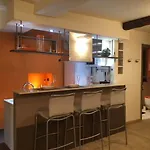 Апартаменты Ancient Walls *